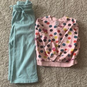 Hanna Andersson Sweater / Jordan Pants - Size 3/4